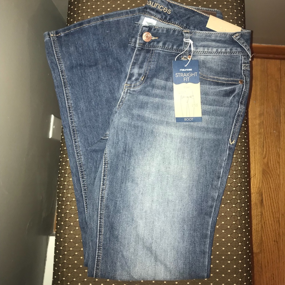 Maurice’s Boot Cut Jeans 7/8 R